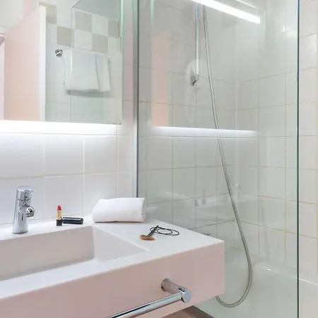 Ibis Styles Gare De L'est Chateau Landon Hotel 3*