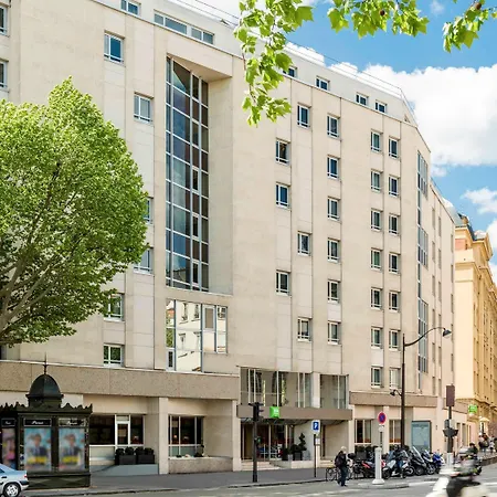 Ibis Styles Gare De L'est Château Landon 3*