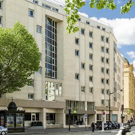 Hotel Ibis Styles Gare De L'est Château Landon 3*