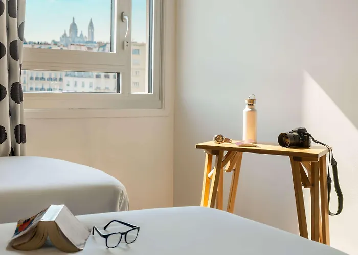 Ibis Styles Gare De L'est Chateau Landon Paris