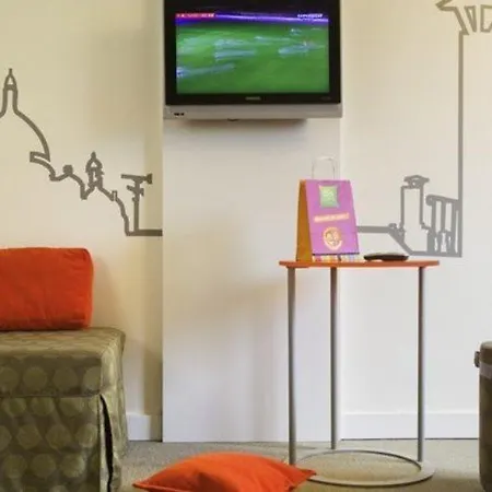 Hotel Ibis Styles Gare De L'est Chateau Landon Parijs
